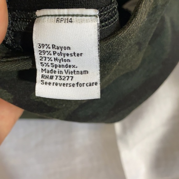 Camo pants - Picture 4 of 4